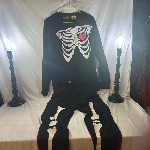 Other - Skeleton Pajama Set with Heart Detail